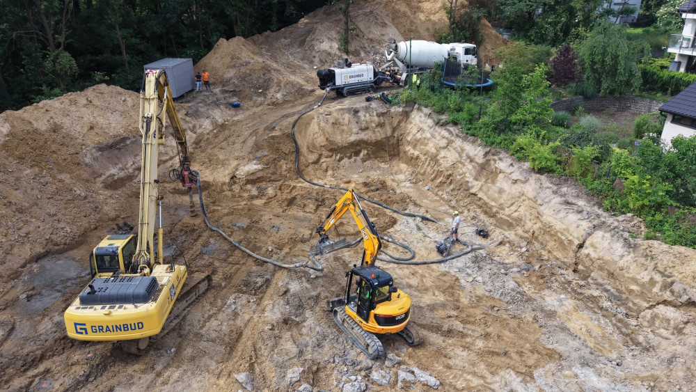Wynajem kompletnego zestawu do pali CFA - Wiertnica CFA + pompa + JCB - zdjęcie 2