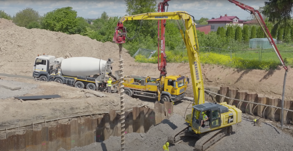 Pale CFA pod zbiornik wody - Kunów, woj. lubelskie